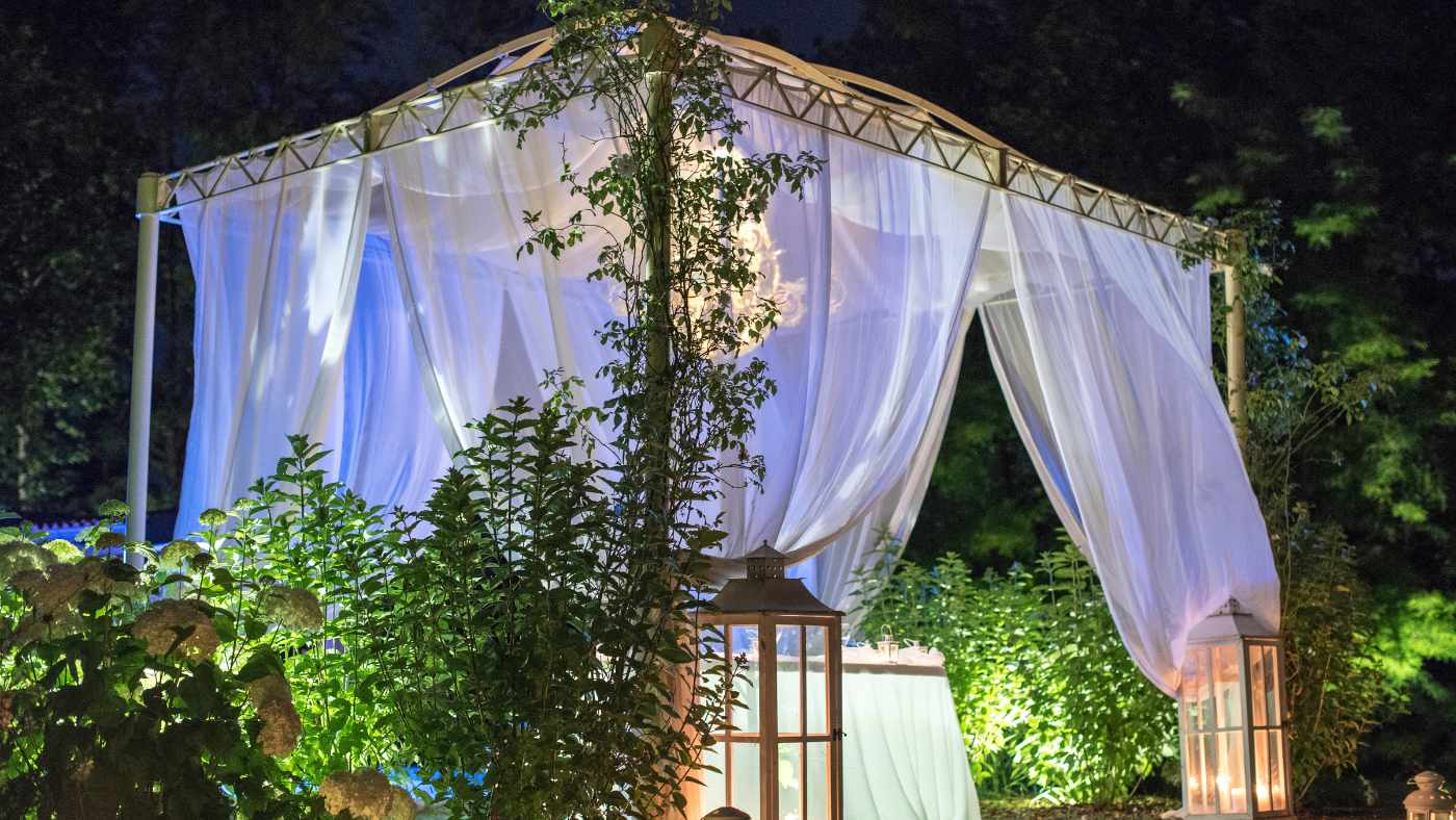 4 Proiettori Solari Da Giardino DISK LIGHTS™ In Acciaio - Luci LED Automatiche Per Esterno - 80 Lumen, 10 Ore Di Autonomia